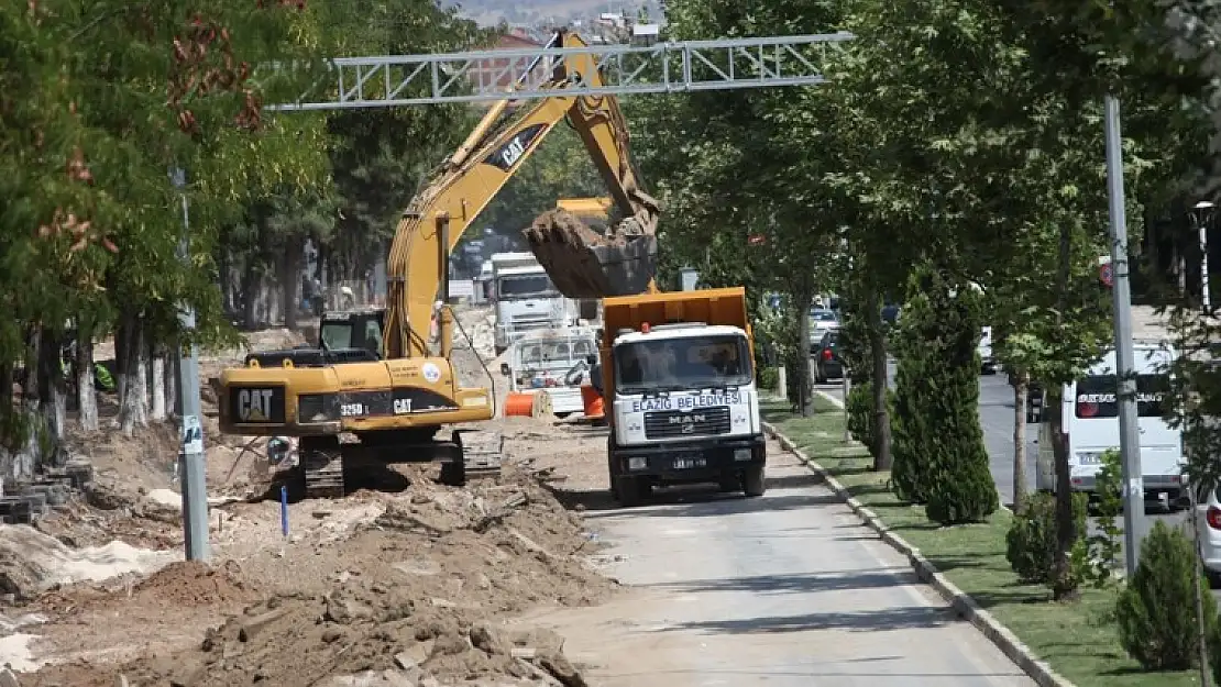 Zübeyde Hanım Caddesinde Çalışmalar Sürüyor