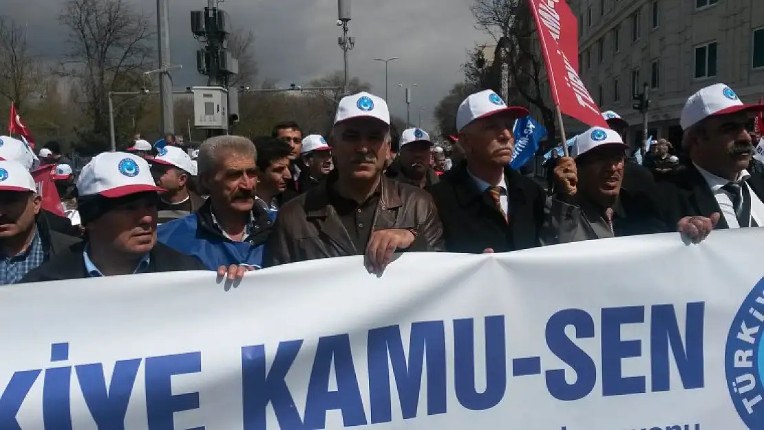 KAMUSEN'den Ek Zam Mitingi