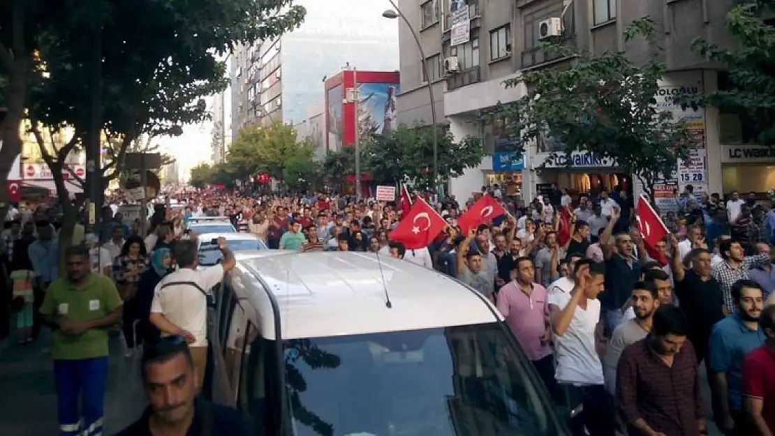 Elazığ'da Teröre Lanet Mitingi