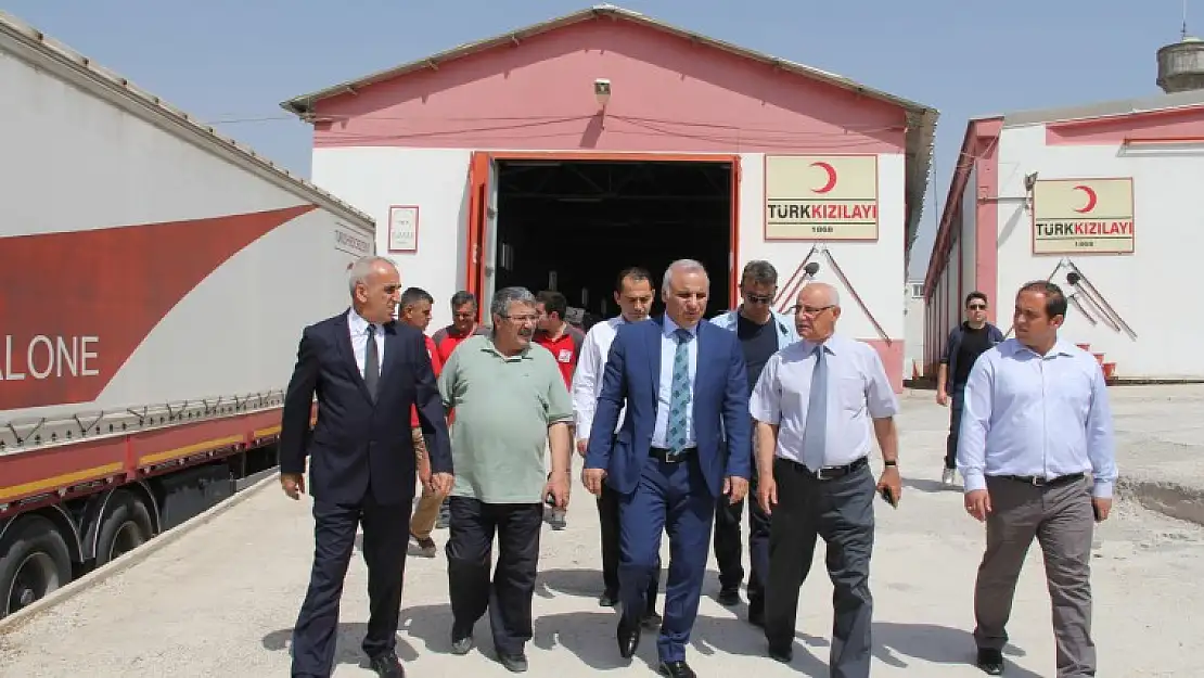 Vali Zorluoğlu Kızılay'ı Ziyaret Etti