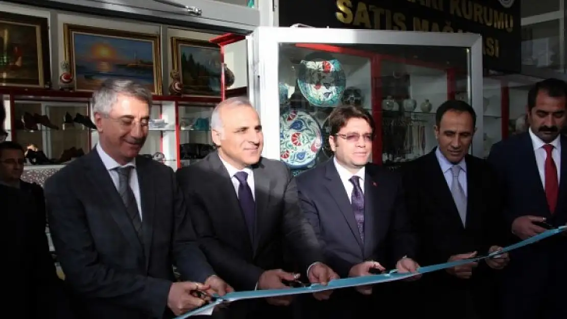 İşyurtları Satış Mağazası Hizmete Girdi