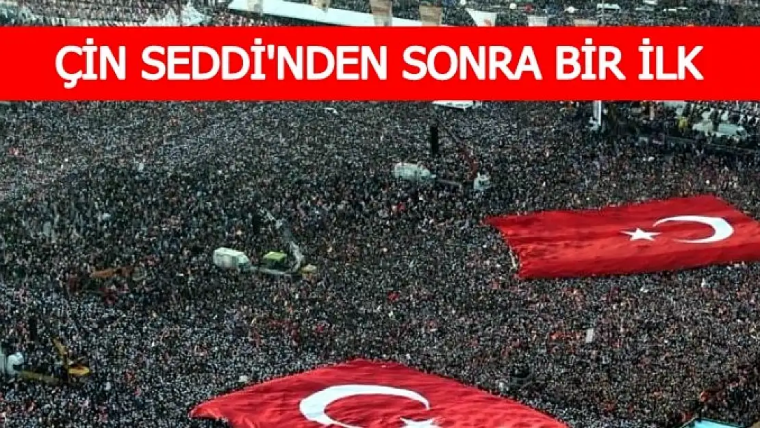 Milyonlar Uzaydan Bile Göründü