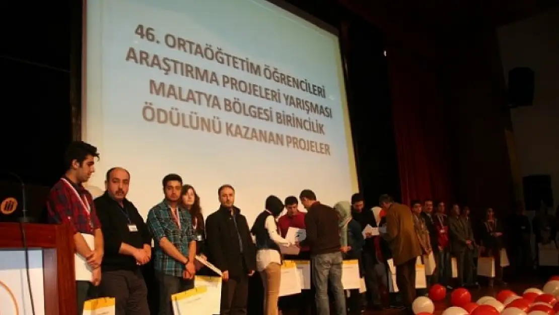 TÜBİTAK Yarışmasında 8 Okula Ödül