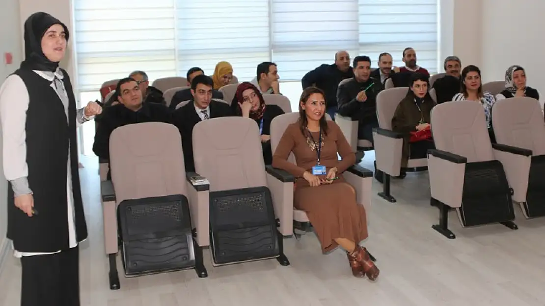 Elazığ Belediyesi'nden Hizmet İçi Eğitim Semineri