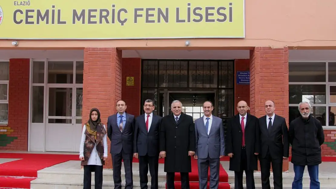 Zorluoğlu'ndan Cemil Meriç Fen Lisesi Ziyareti