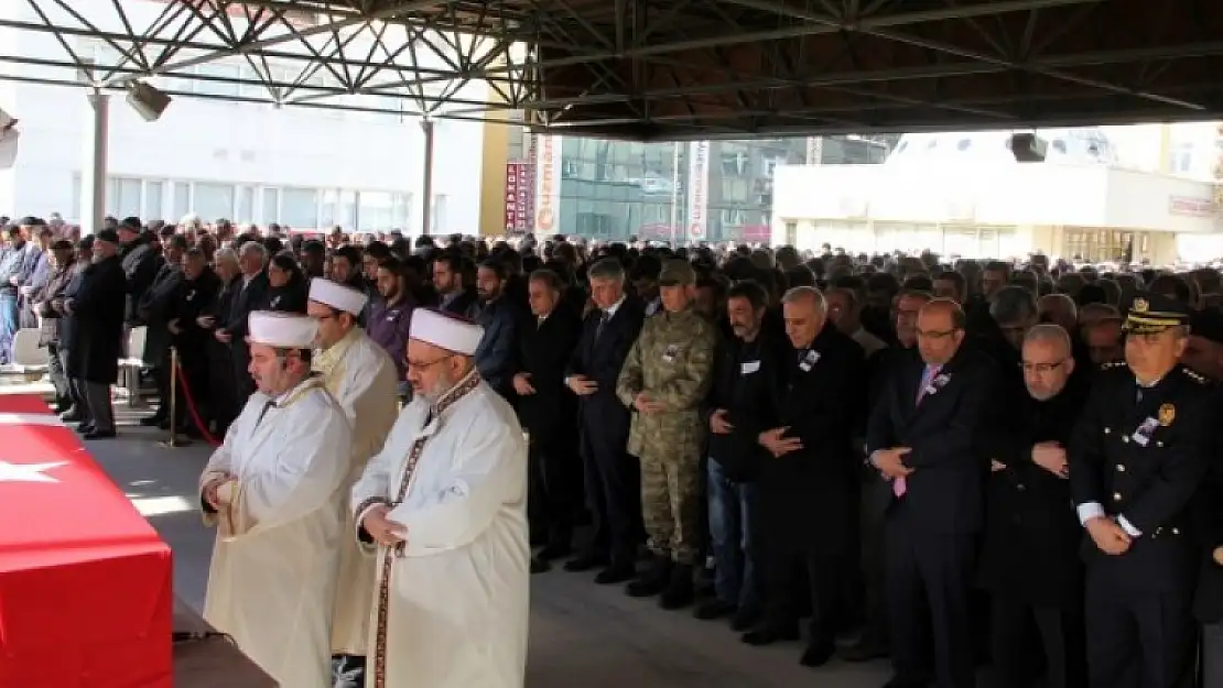 Şehit Sezer Aydemir Ebediyete Uğurlandı