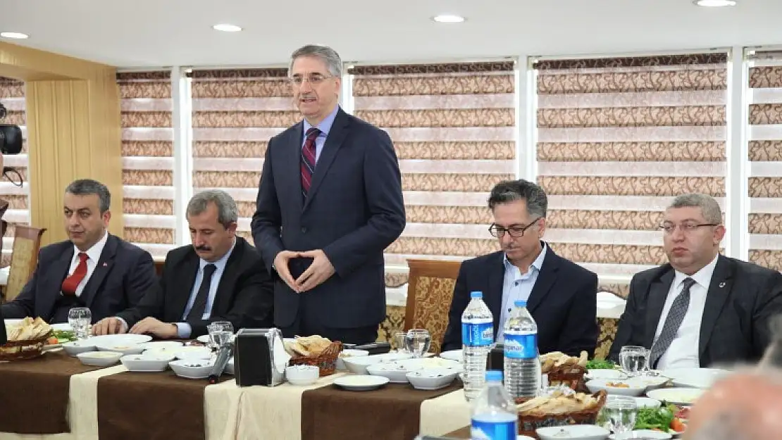 Elazığ İHH'dan Teşekkür Toplantısı