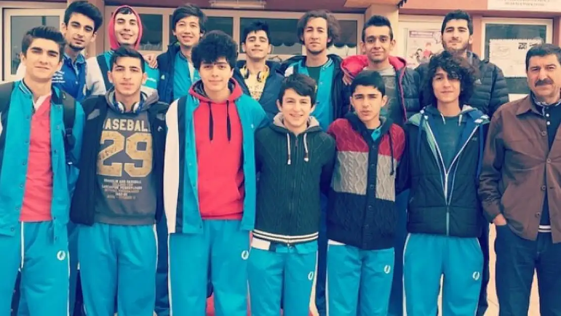 Basketbolda Gökkuşağı Final Oynayacak