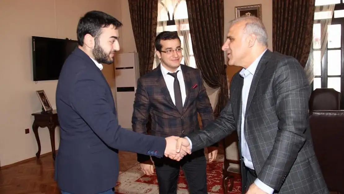 Genç Görüşten Vali Zorluoğluna Ziyaret