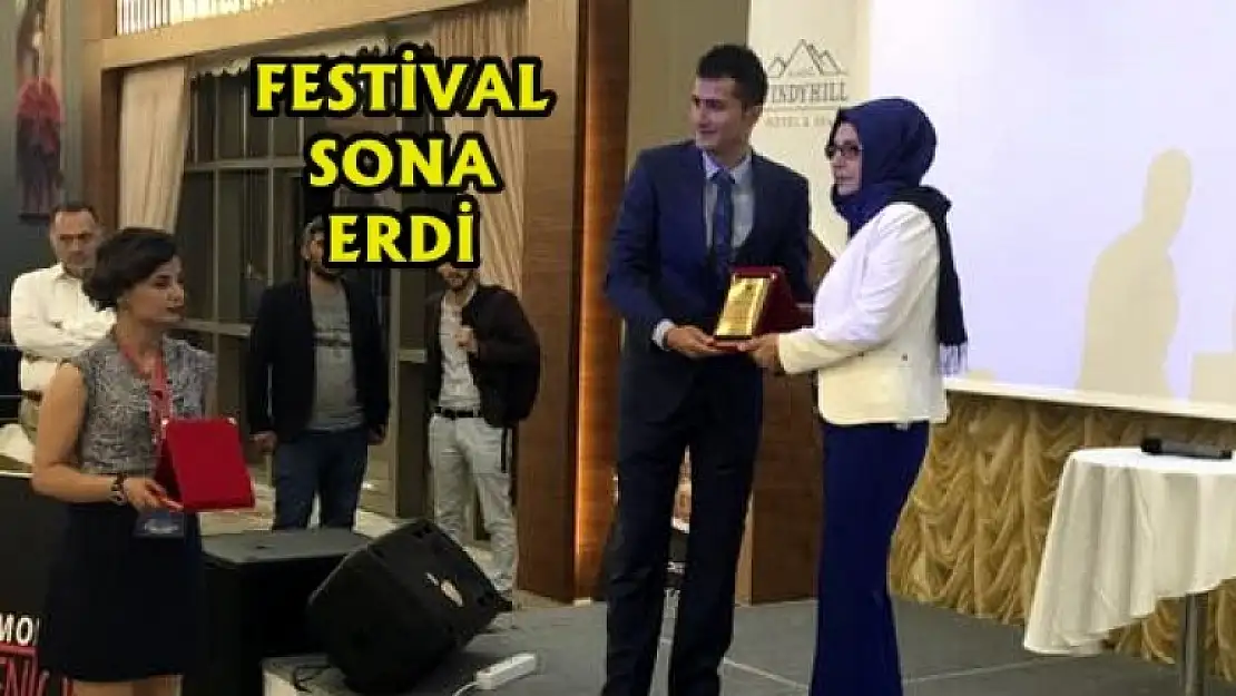Ödül Töreni Düzenlendi