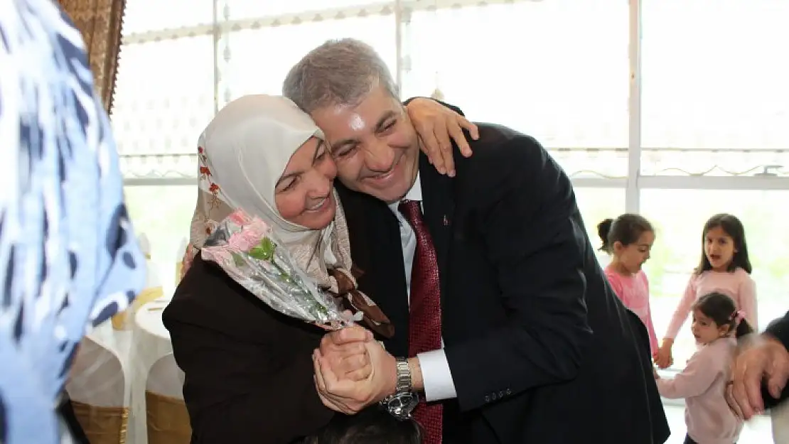 Temizer : Elazığ'ın Anasını Ağlattılar!