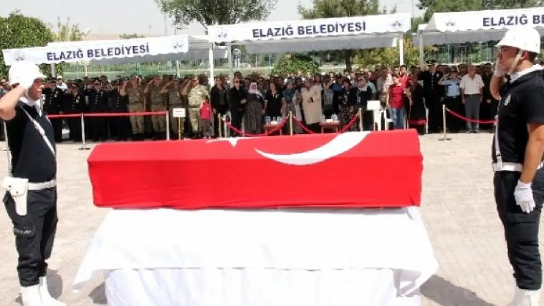 Kalp Krizi Geçiren Ayhan Son Yolculuğuna Uğurlandı