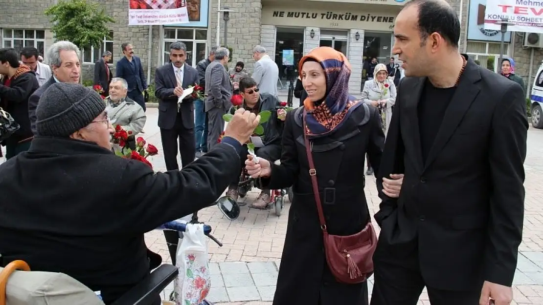 Engellilerden Kutlu Doğum Haftası Etkinliği