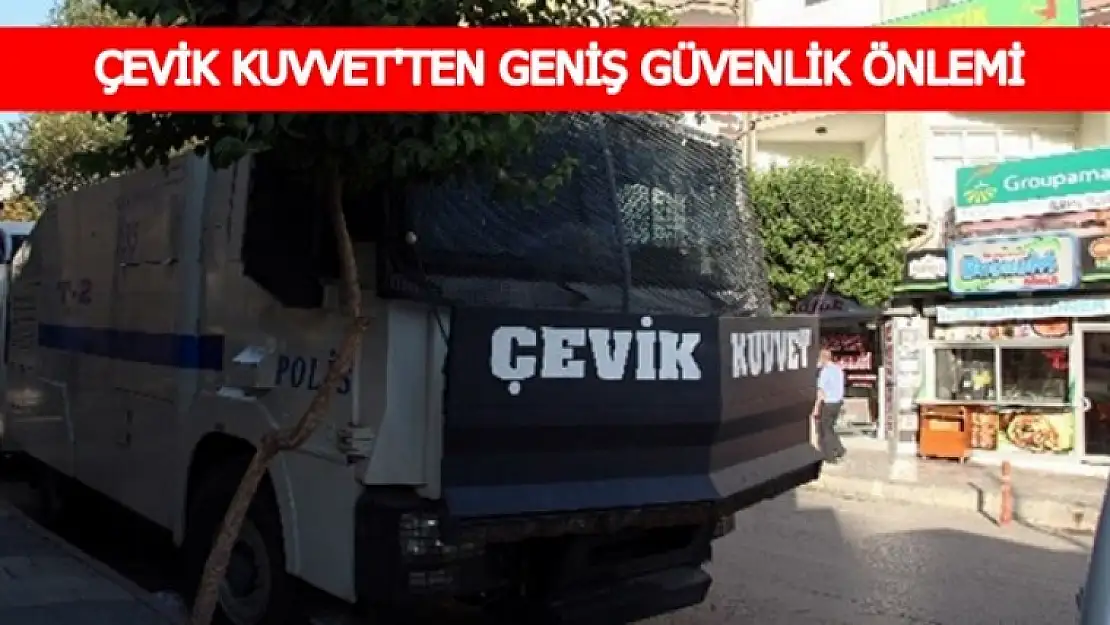 HDP İl Binası Önündeydi
