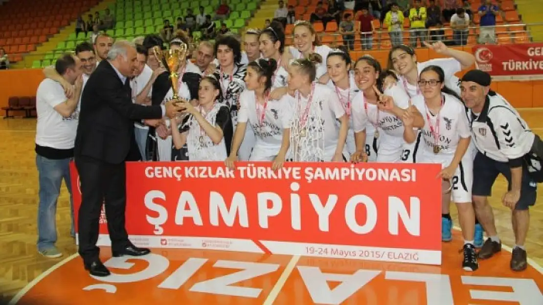 Genç Kızlar Türkiye Basketbol Şampiyonu Beşiktaş