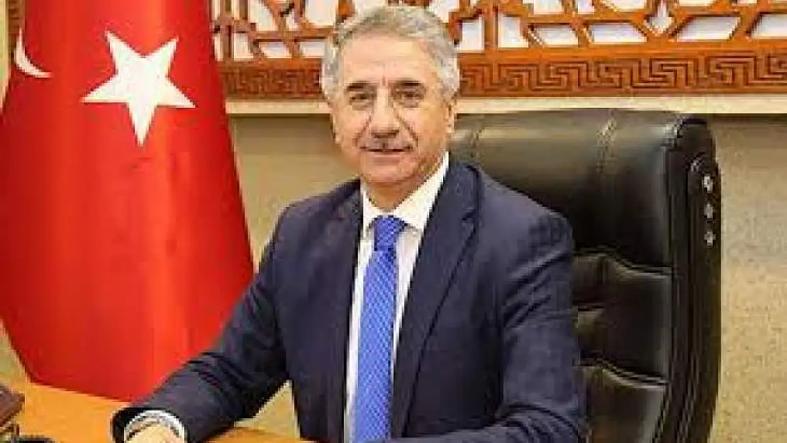 Yanılmaz Makam Aracını İade Etti