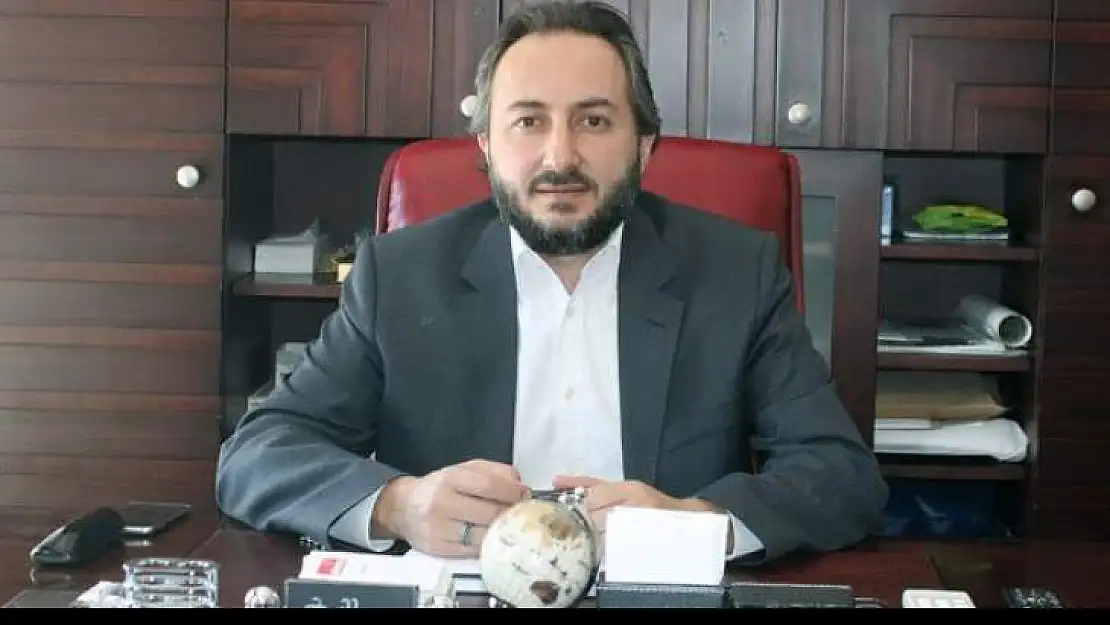 Asilhan Arslan'dan Yeni Kabine Kutlaması