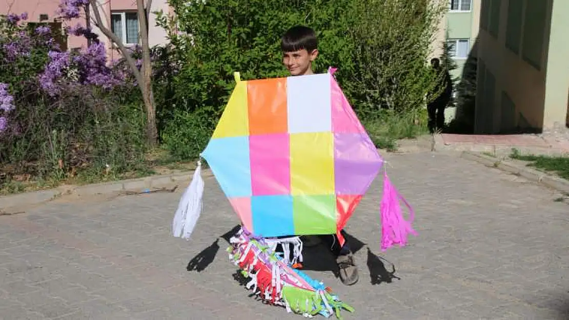 Elazığ'da Geleneksel Çocuk Oyunları Şenliği