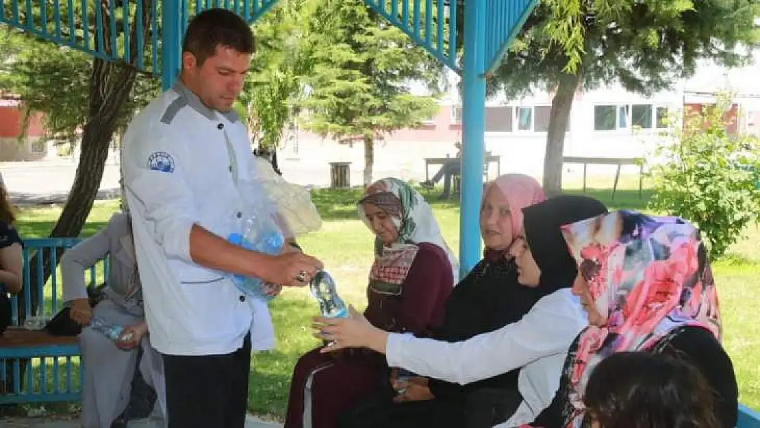 Belediye'den Sınava Girenlere Hizmet