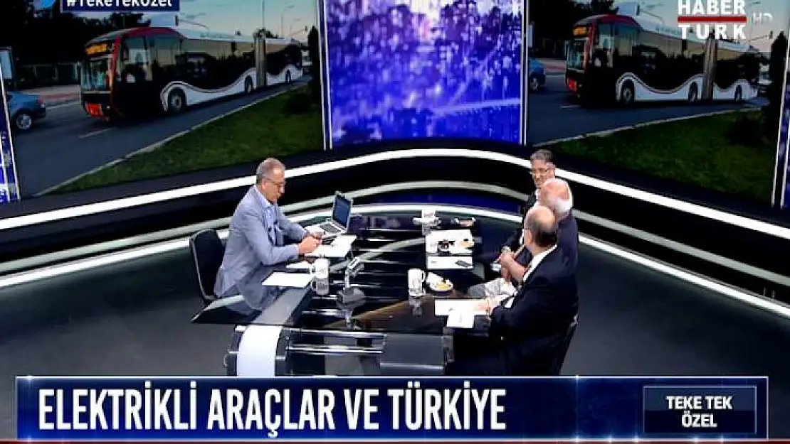 Altaylı Yanılmaz'ı Tebrik Etti