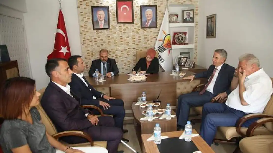 AK Parti Heyeti Tunceli'de