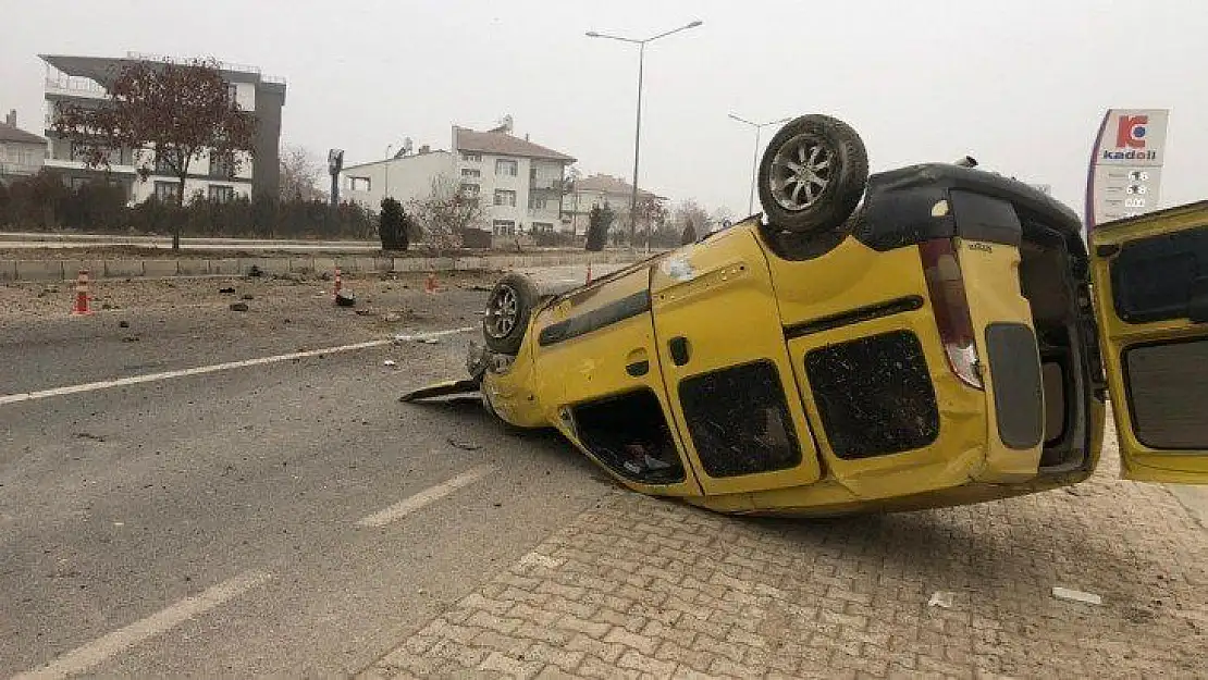 Refüje Çarparak Takla Attı, O Anlar Kamerada