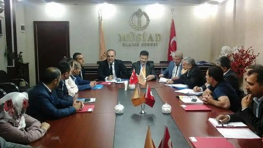 İşlek Dost Meclisine Katıldı