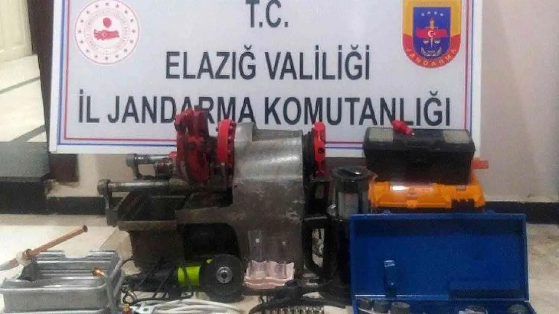 Suçüstü yakalanan 5 hırsız, gözaltına alındı
