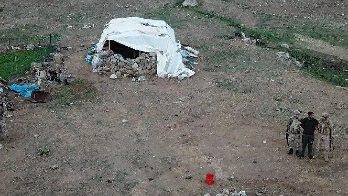 Jandarma uyuşturucu firarisini çadırda yakaladı