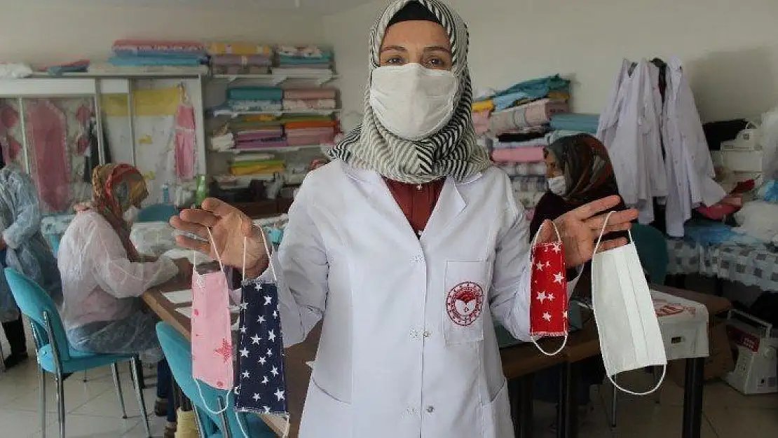 Kadınlardan, maske üretimi ile aile bütçesine katkı