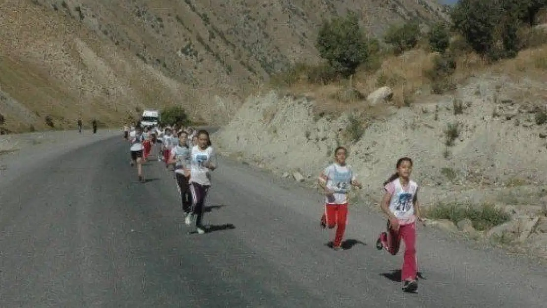 Karakaya Takımından Önemli Başarı
