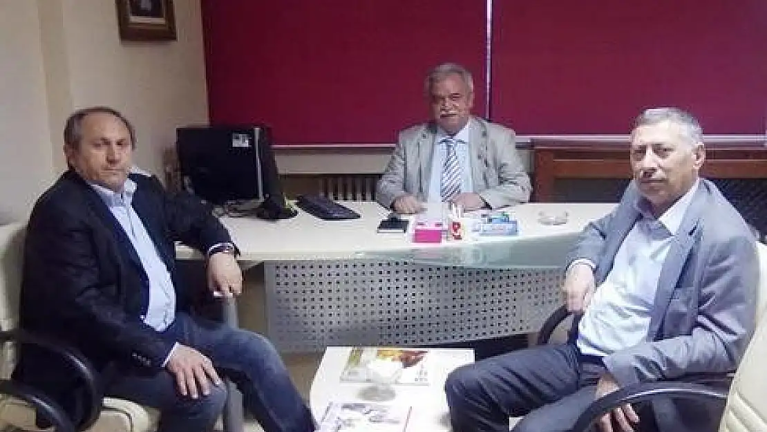 Özsoy'dan Cemiyete Ziyaret