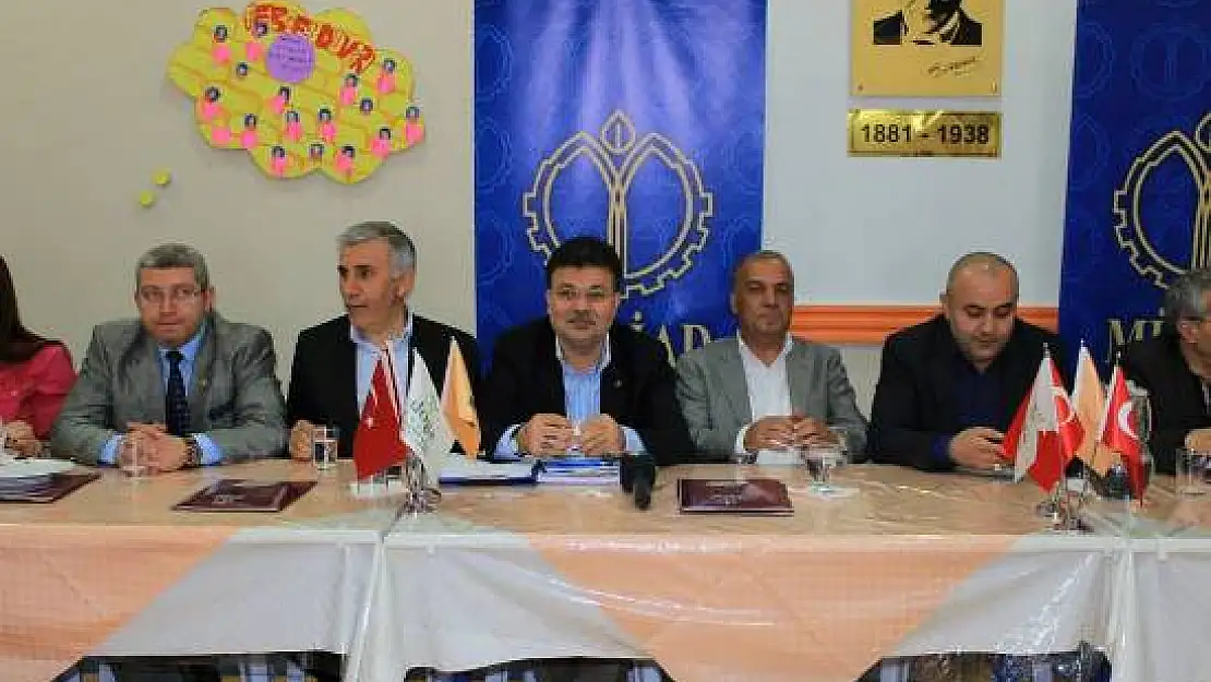 Gök'ten Değerlendirme Toplantısı