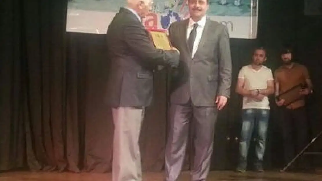 Mustafa Turan'a Saygı Gecesi