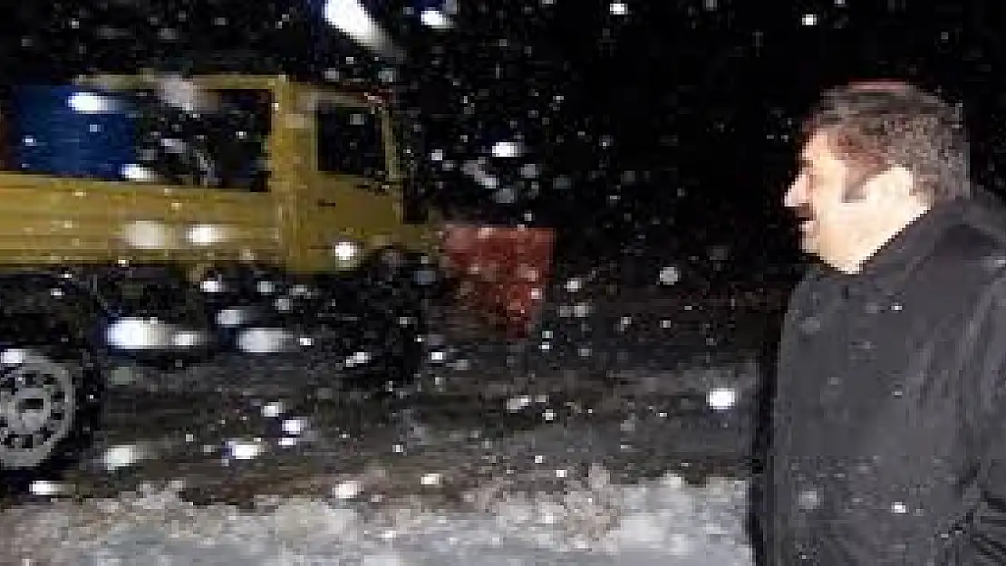 Kapanan Yollar Açılıyor