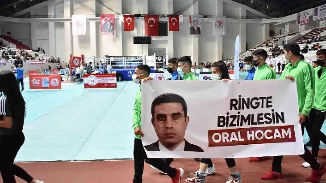 Ringte Bizimlesin Oral Hocam