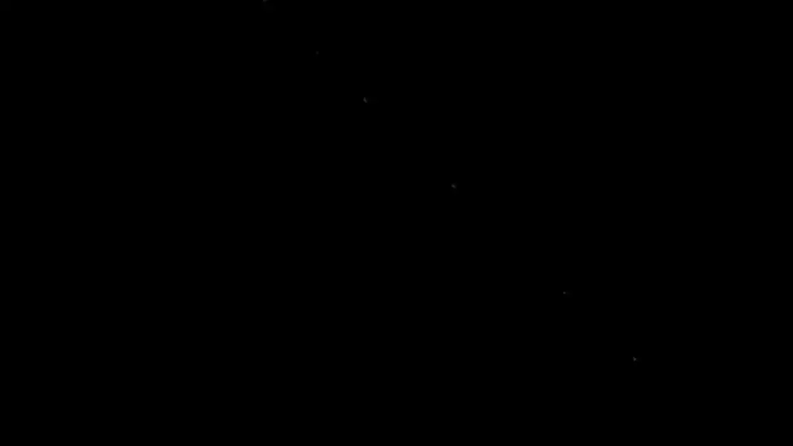 Starlink uyduları bugün de zincir şekilde görülmeye devam etti