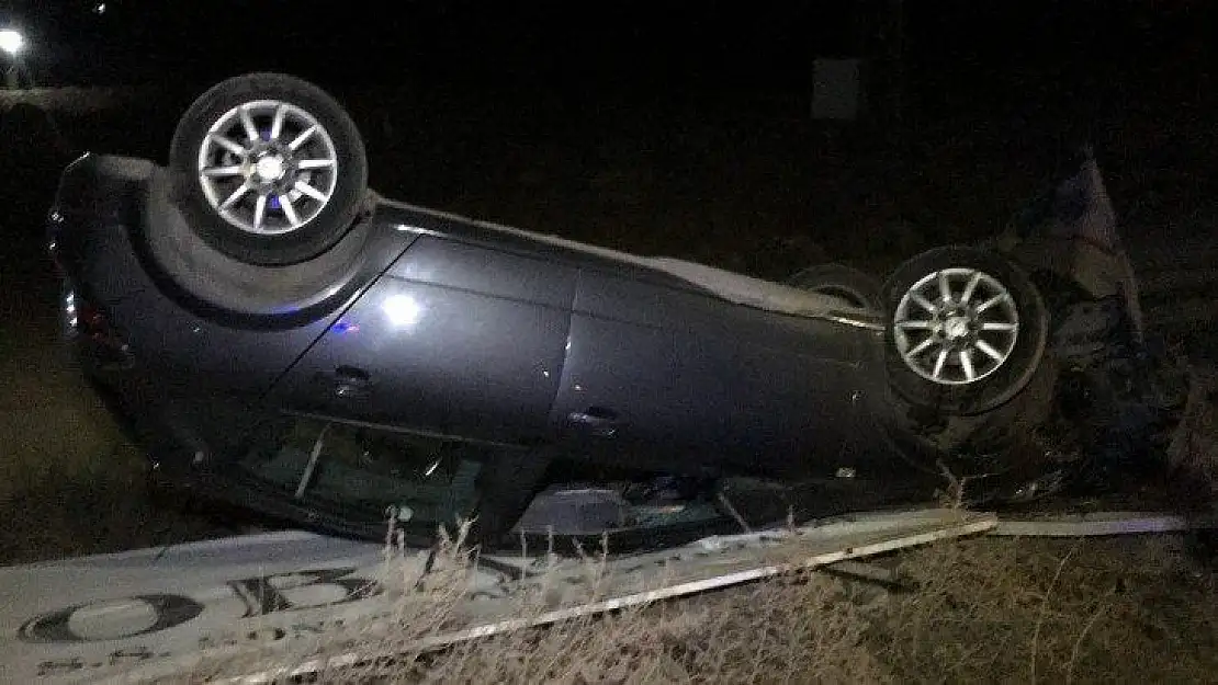 Ters dönen otomobilden sürücü, yara almadan kurtuldu