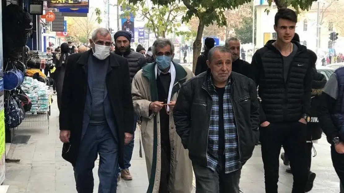 Vakaların düştüğü Elazığ'da vatandaşlardan çağrı