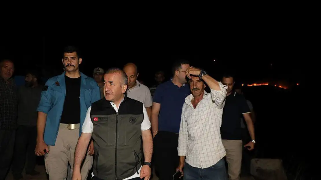 'Yapılan yoğun müdahale ile yangın kontrol altına alınmıştır'