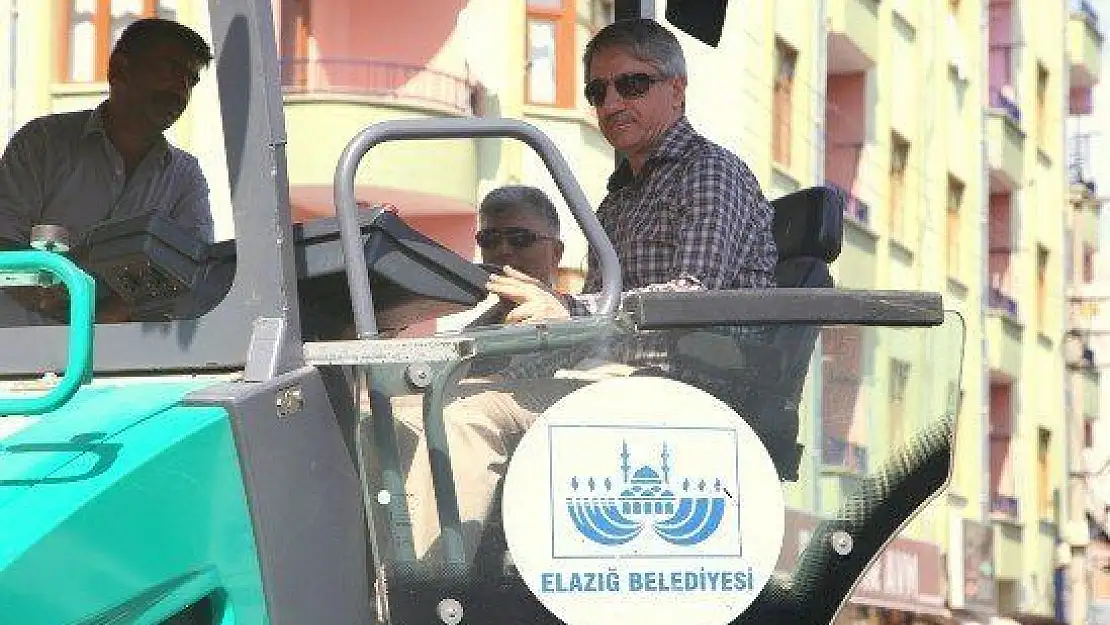 Yanılmaz Asfalt Serimine Katıldı