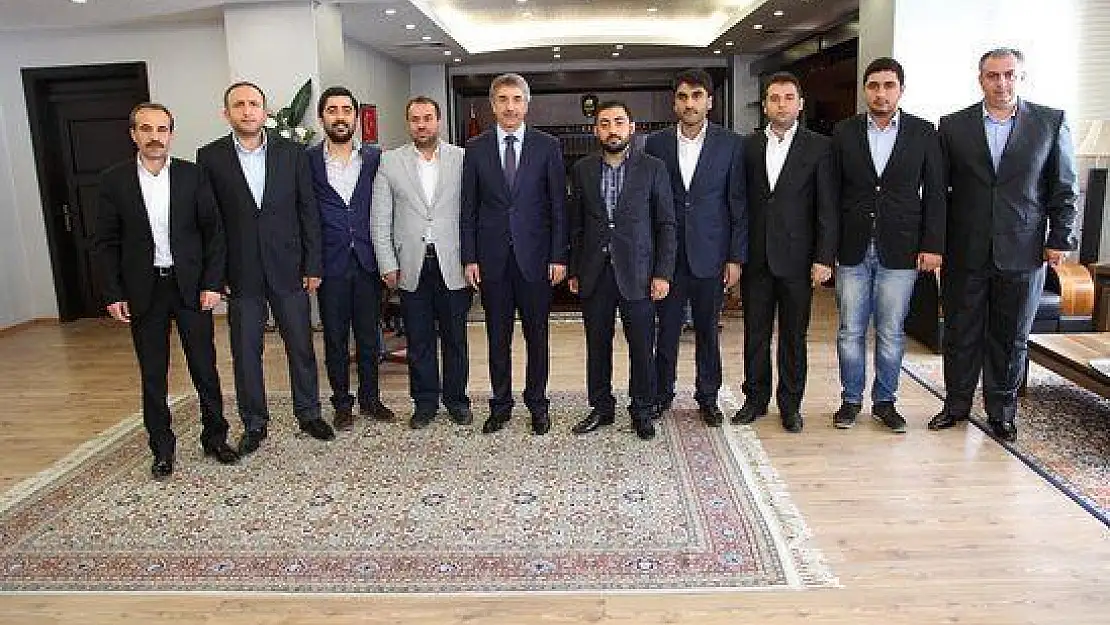 Yanılmaz Tebrikleri Kabul Ediyor