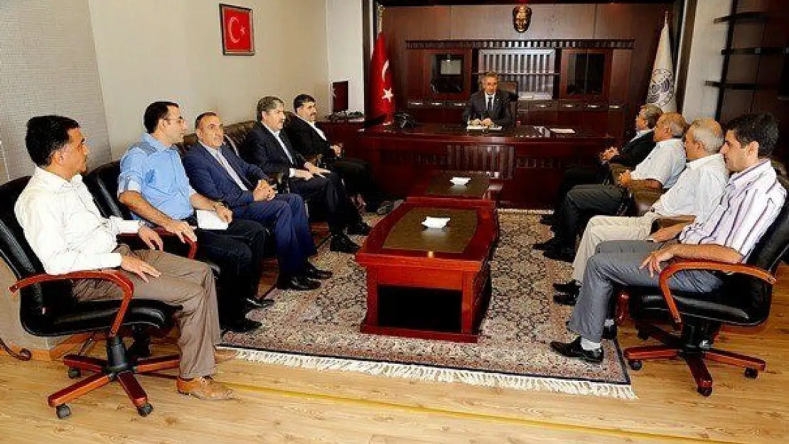 Platformdan Yanılmaz'a Ziyaret