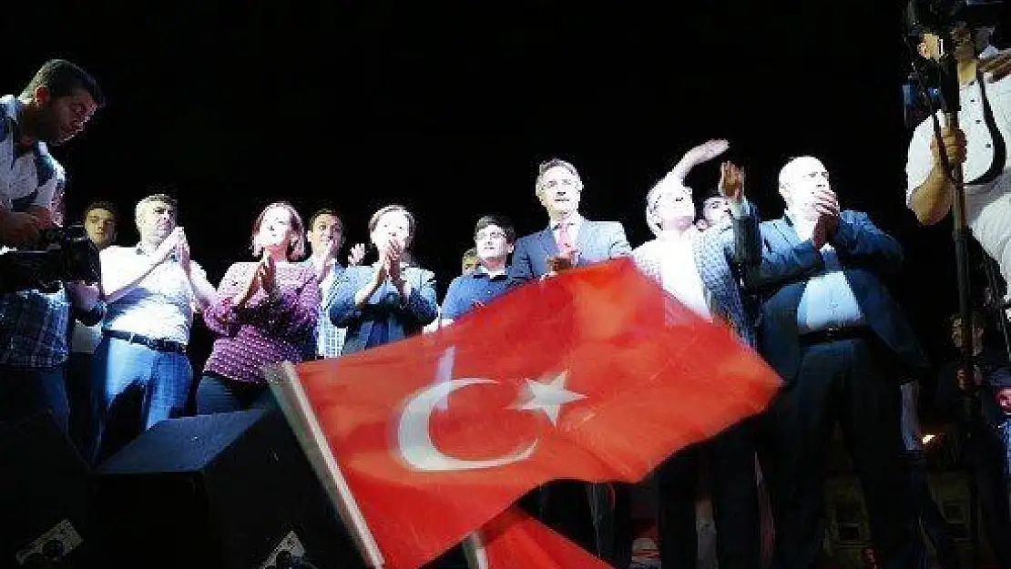 'Elazığ Erdoğan'a Sahip Çıktı'