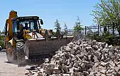 Elazığ'da bayram öncesi mezarlıklarda düzenleme