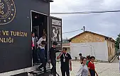 Gezen Sinema Tırı Baskil'de çocuklarla buluştu
