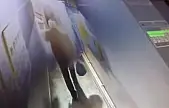 İki farklı motosiklet hırsızlığı, iki farklı kamerada: Birisi çaldı, diğeri kaçtı
