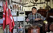 Tarihin içerisinden gelen 'Eskici Yaşar'ın antikaları gibi hayatı da dikkat çekiyor