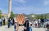 Vefat eden oğlu anısına uçurtma şenliği düzenledi
