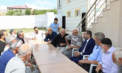 Başkan Şerifoğulları mahalle ziyaretlerinde